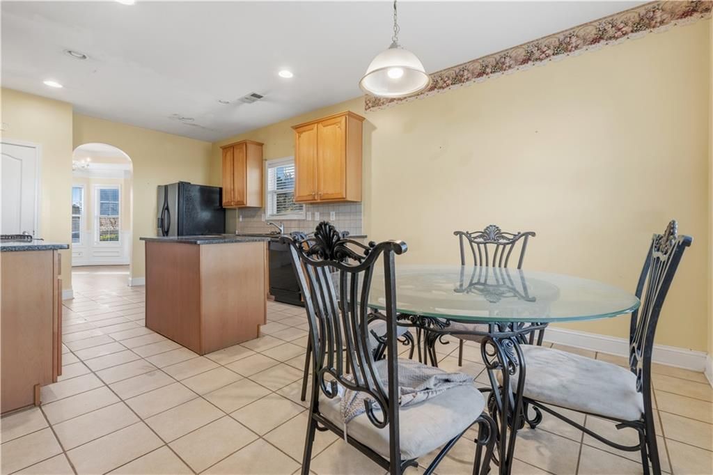 Building Photo - 820 Kaitlyn Dr