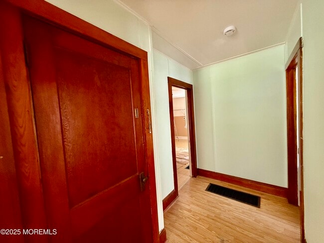 Building Photo - 155 Wells Mills Rd