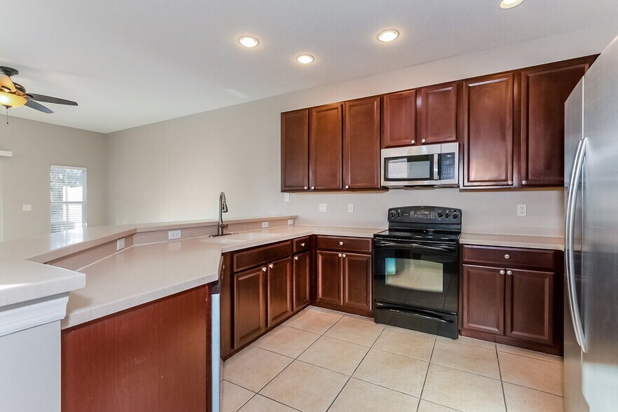 Building Photo - 11527 84th St Cir E