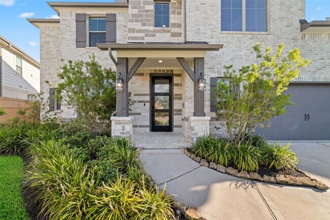 Building Photo - 4814 Highland Strm Ct