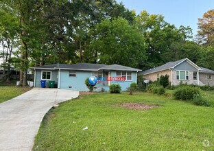 Building Photo - Newly RENOVATED ranch in Decatur near Buen...