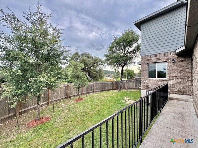 Building Photo - 1728 Cherokee Nation Trl