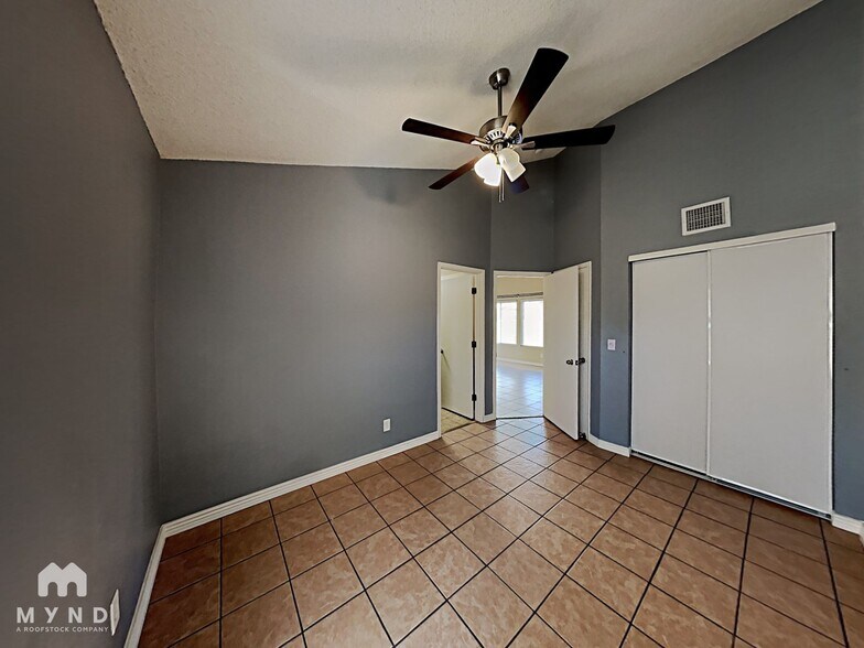 Building Photo - 3086 W Avenida Obregon