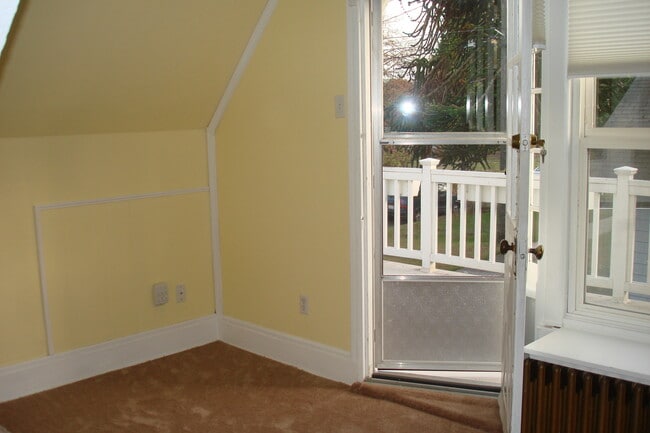 Back Bedroom, door open to Balcony - 3402 N 28th St