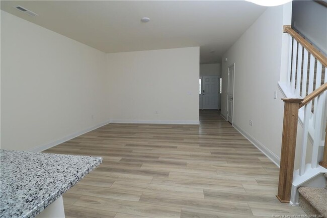 Building Photo - 45 Lavender Ln