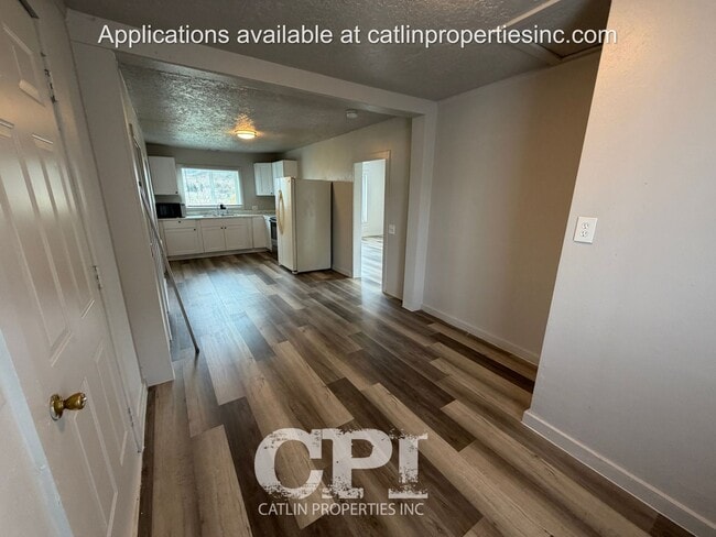 Building Photo - 5824 Ocean Beach Hwy