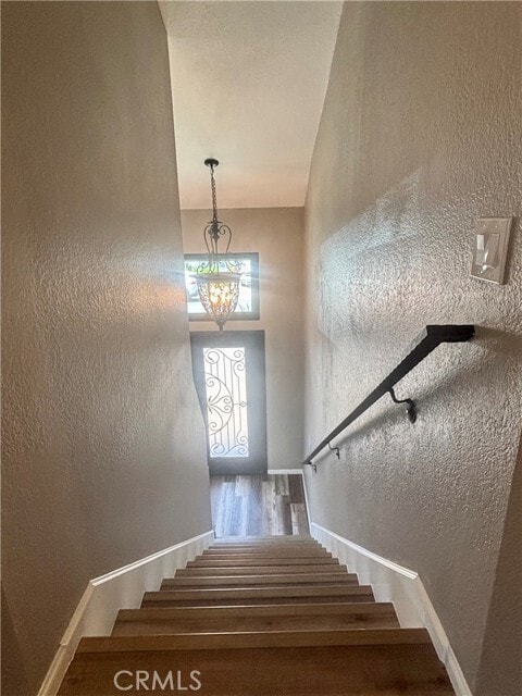 Building Photo - 5 Falcon Crest Ln