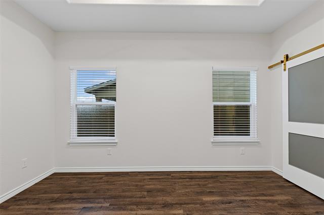 Building Photo - 5623 Barkridge Dr