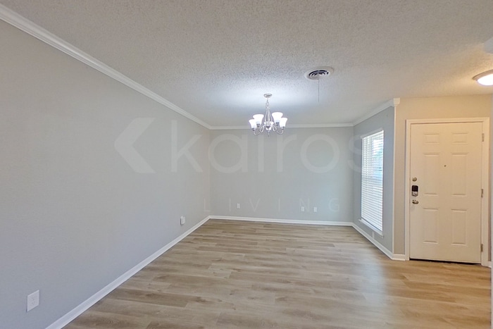 Building Photo - 3400 Teckla Blvd