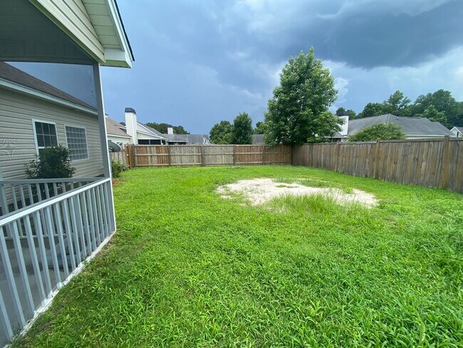 Building Photo - Home Highwoods Plantation