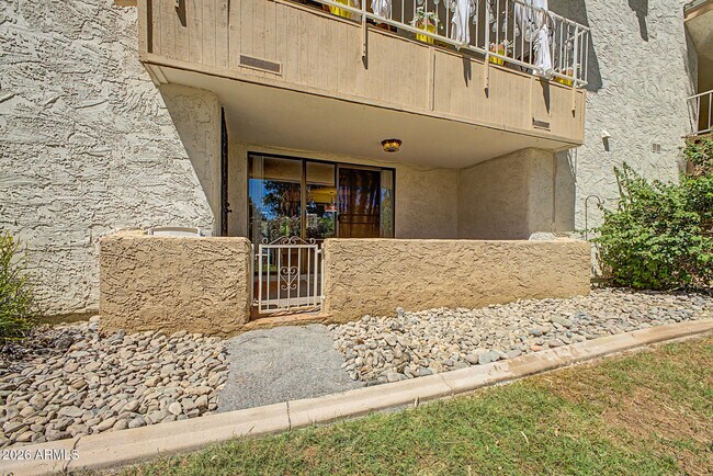 Building Photo - 709 S Power Rd