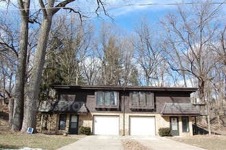 Building Photo - 3805 Maquoketa Dr