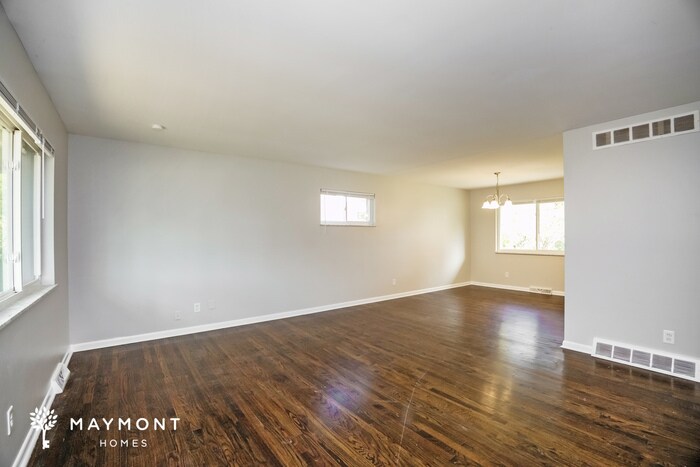 Building Photo - 6588 Montevista Dr