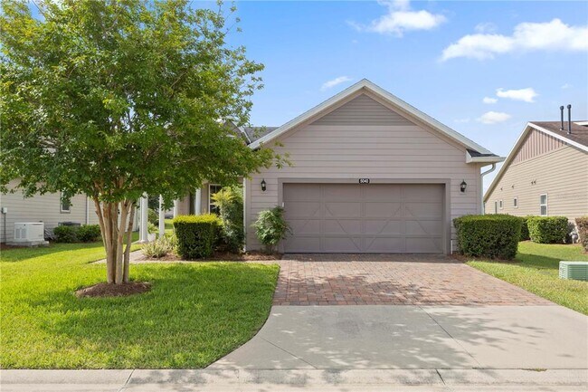 Primary Photo - 5040 NW 35th Ln Rd