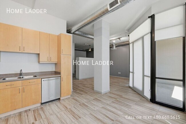 Building Photo - 7301 E 3rd Ave
