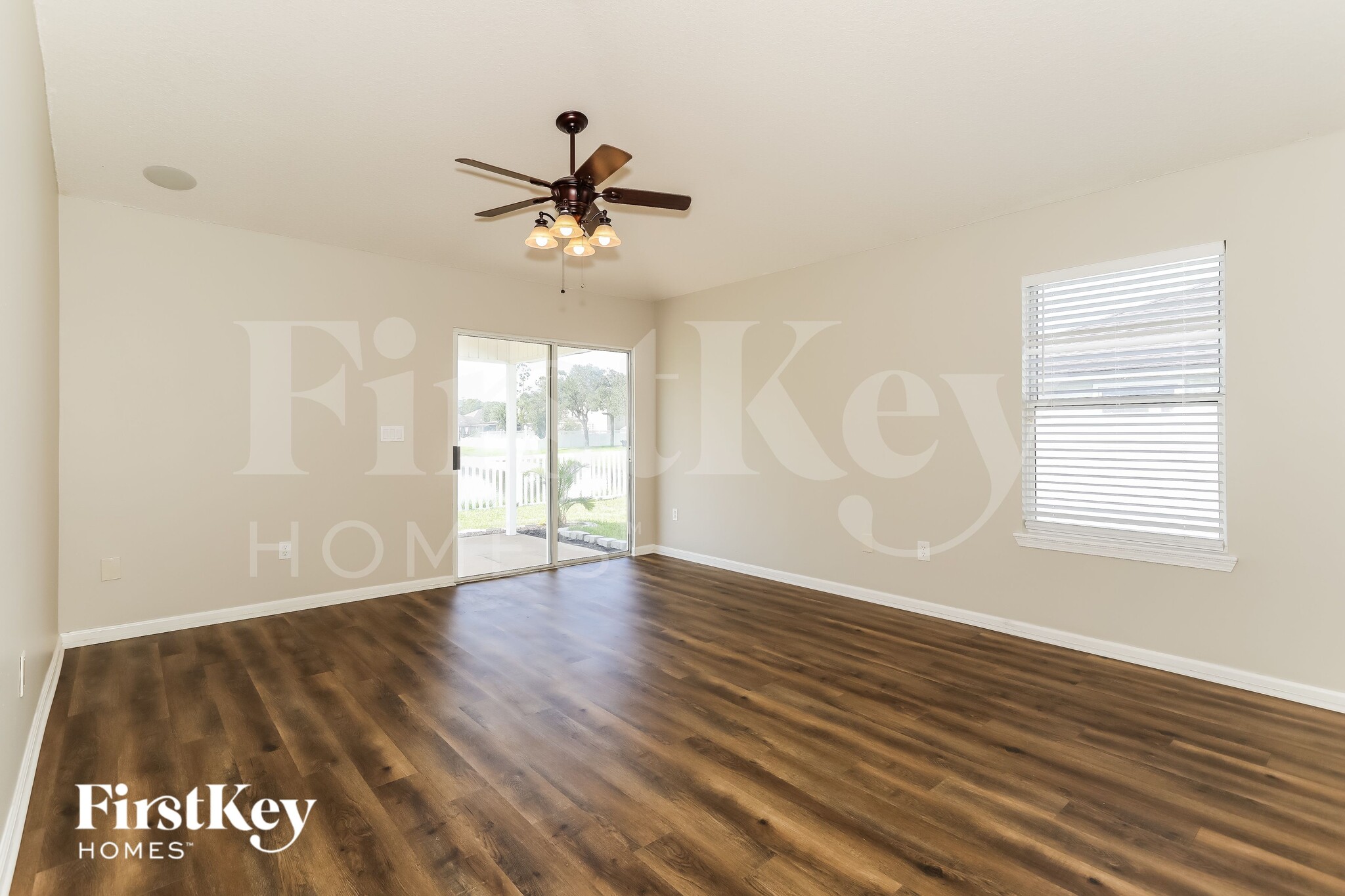 Building Photo - 9146 Jennifer Ln