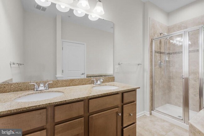 Building Photo - 8621 Enoch Pratt Dr
