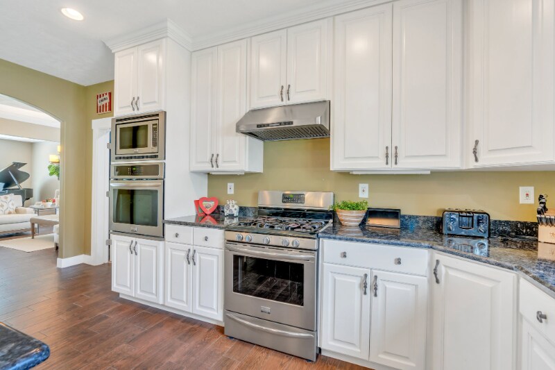 Building Photo - 758 W 375 N