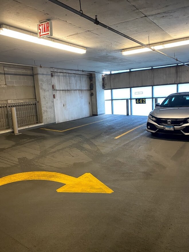 Building Photo - 2 E Erie St