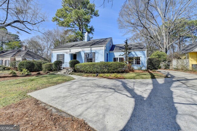 Building Photo - 1926 N Decatur Rd