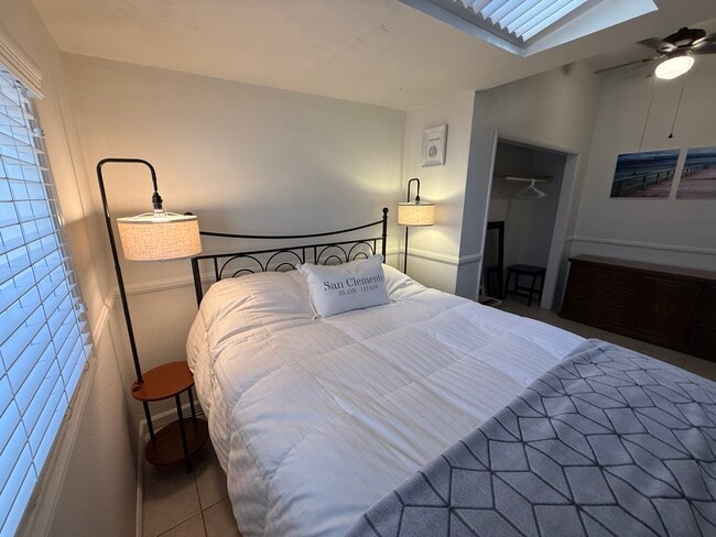 Building Photo - 110 W El Portal