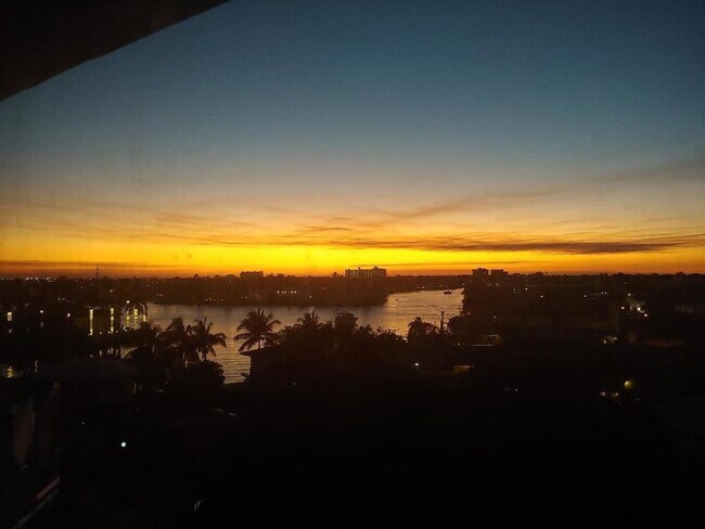 Building Photo - 1200 Hibiscus Ave