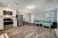 Building Photo - 7206 Bayou Woods Dr