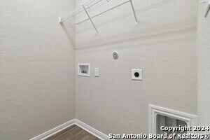Building Photo - 1033 Windflower
