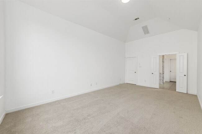 Building Photo - 7315 Camden Crestwood Way