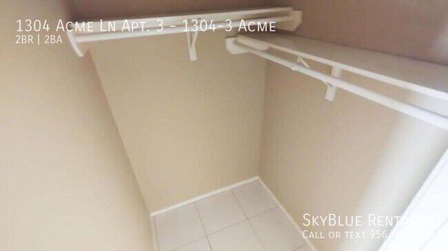 Building Photo - 1304 Acme Ln