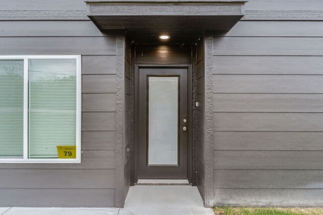 Building Photo - Falcon Falls-Maxwell Plan