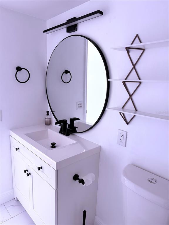 Building Photo - 4272 Deste Ct