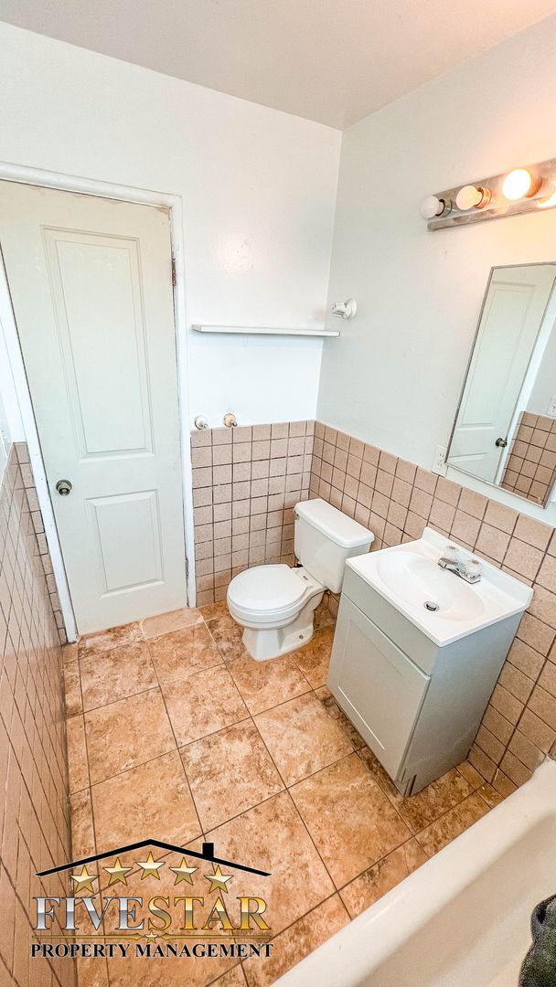 Building Photo - 2105 Del Amo Way