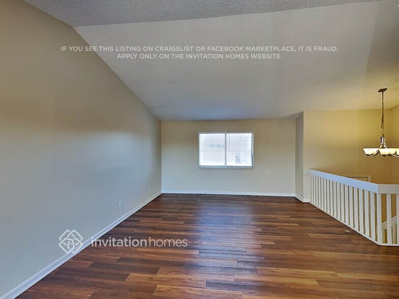 Building Photo - 2333 Fairplay St