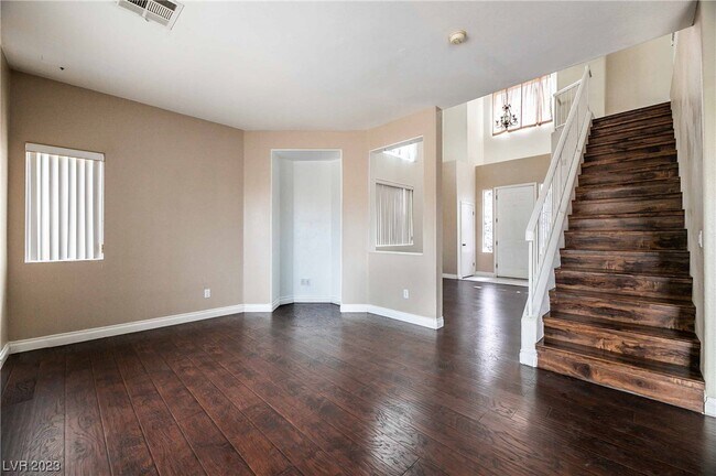 Building Photo - 824 Clear Diamond Ave