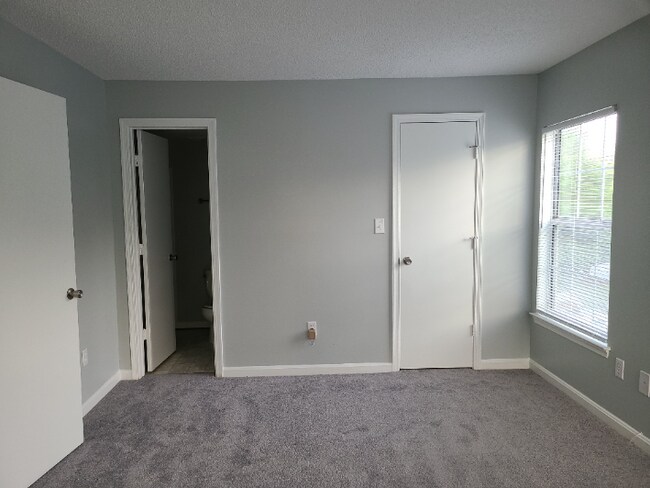 Building Photo - 15619 Easthaven Ct
