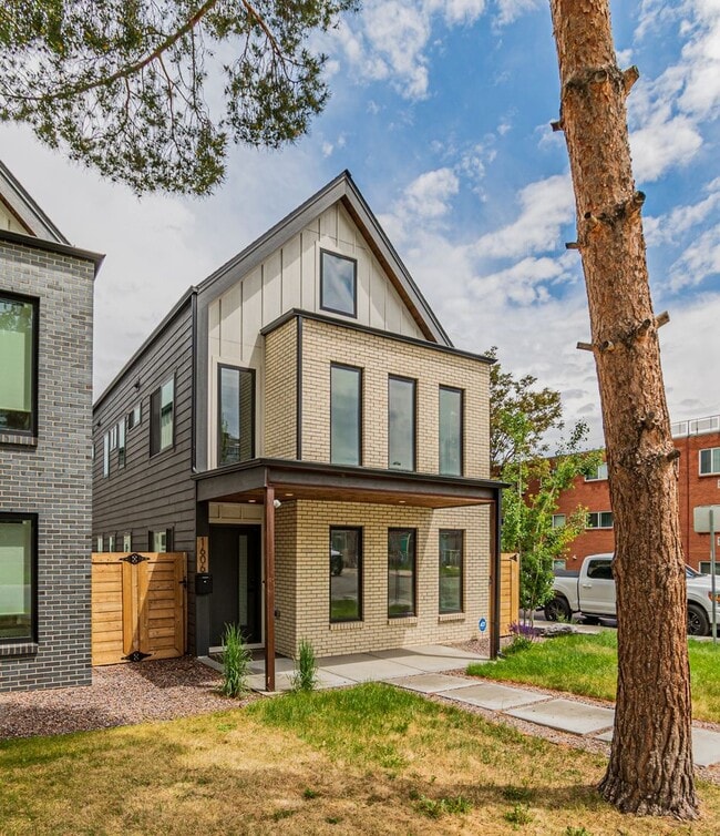 Building Photo - Luxury 3BD, 2.5BA Sloan's Lake Home with Top Floor Flex Room