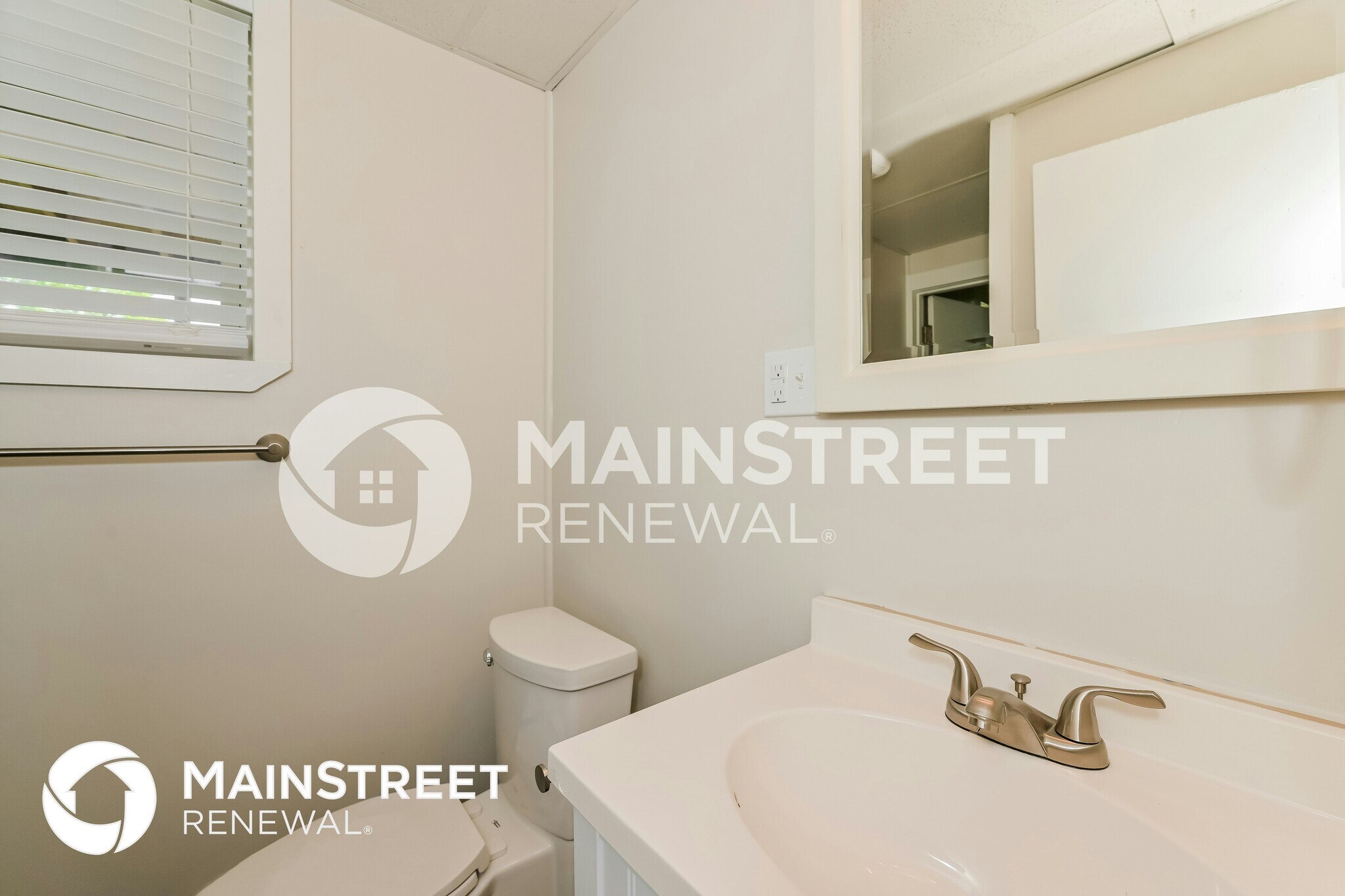 Building Photo - 5505 Malmsbury Rd NW