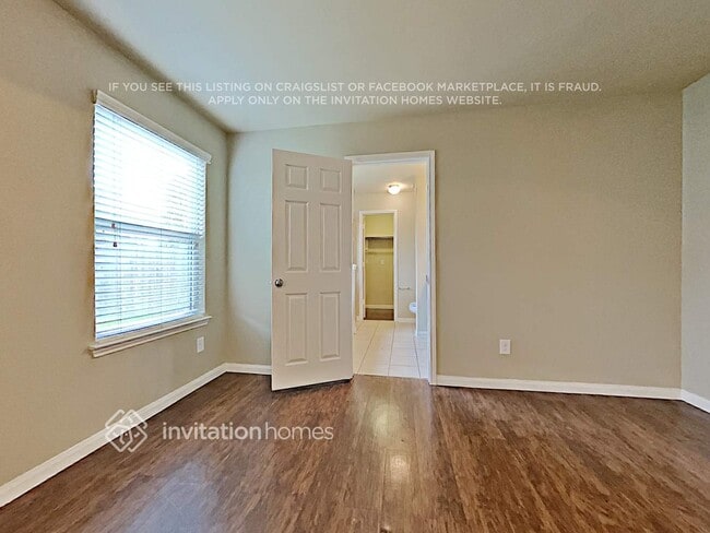Building Photo - 19239 Canaras Ct
