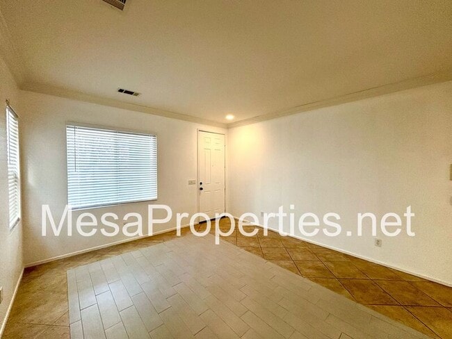 Building Photo - 11677 Ellington St