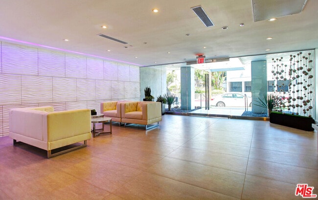 Building Photo - 11657 Chenault St