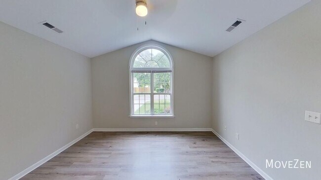 Building Photo - 1517 Everett Springs Dr
