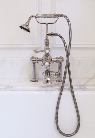 Building Photo - 3915 Benedict Canyon Dr