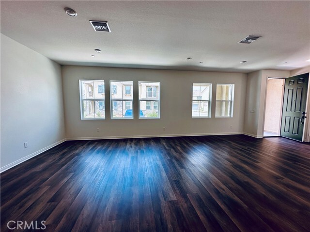 Building Photo - 4255 S Hermosa Paseo