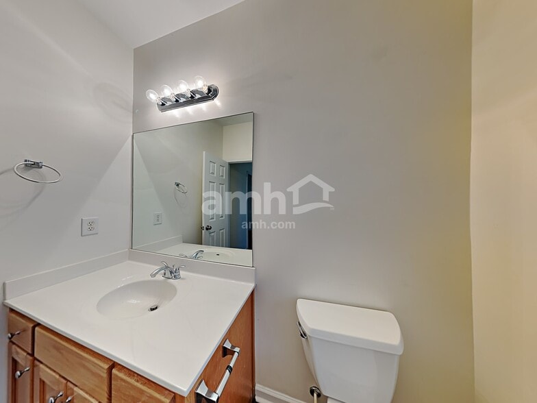 Building Photo - 17 Fairgreen Trace