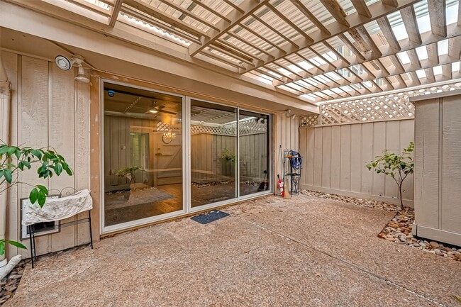 Building Photo - 6448 Olympia Dr