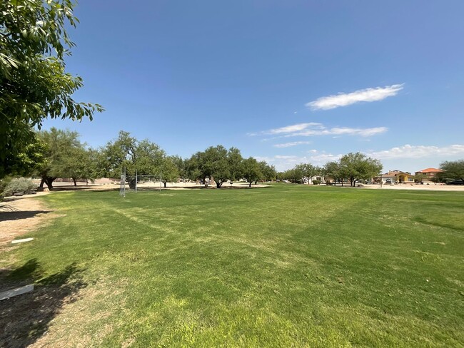 Building Photo - Rita Ranch Vail School District