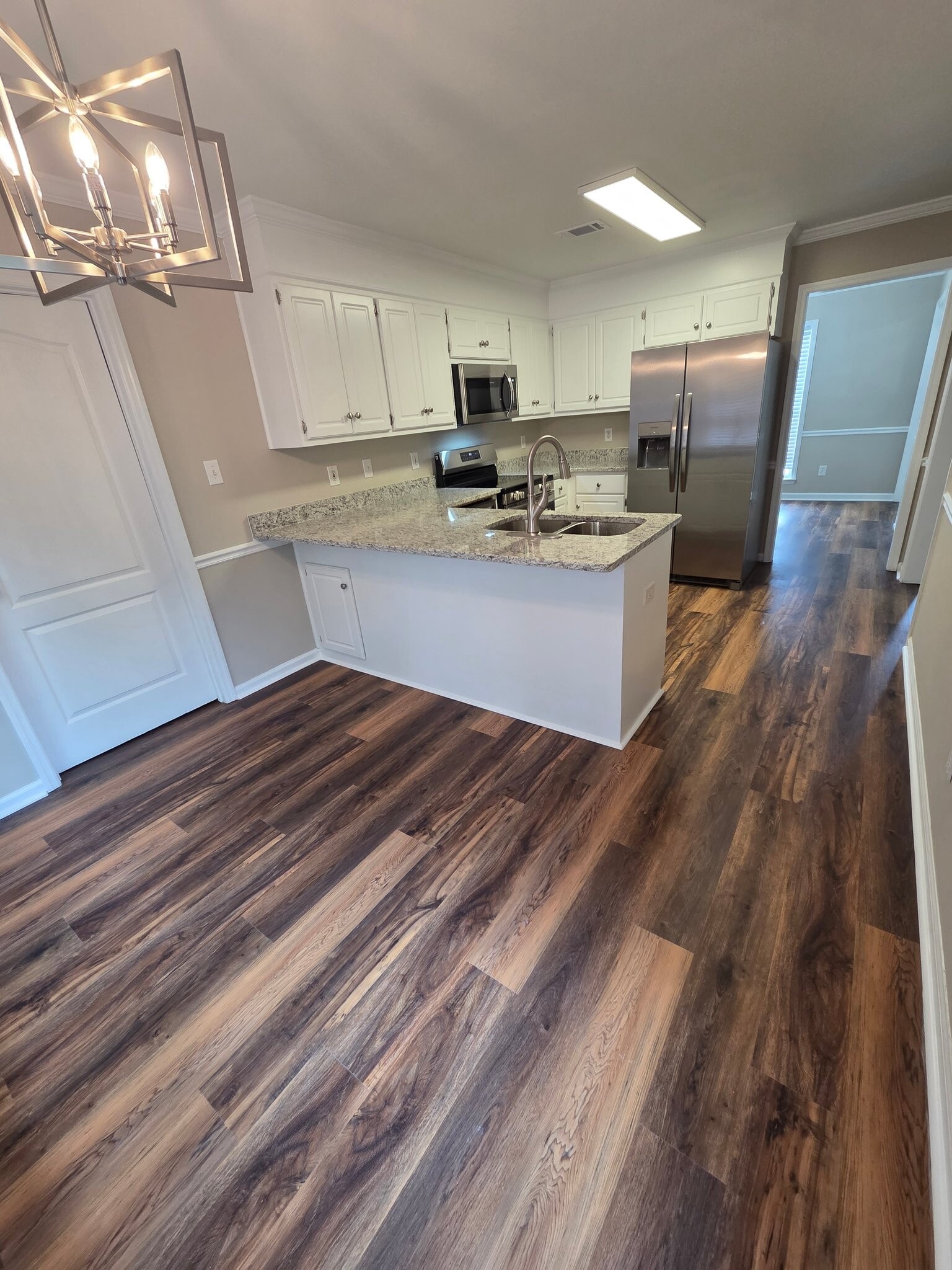 Building Photo - 4909 Orchard Hill Dr