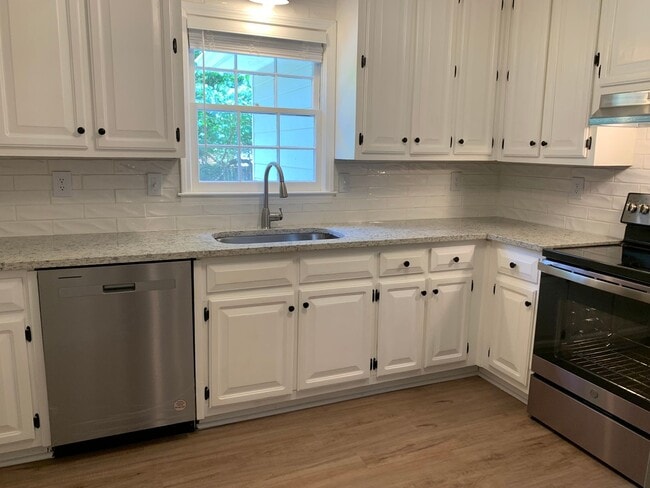Building Photo - 5234 Wexford Ln