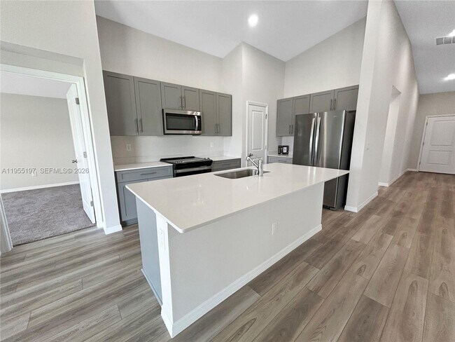 Building Photo - 2060 Stillview Pass